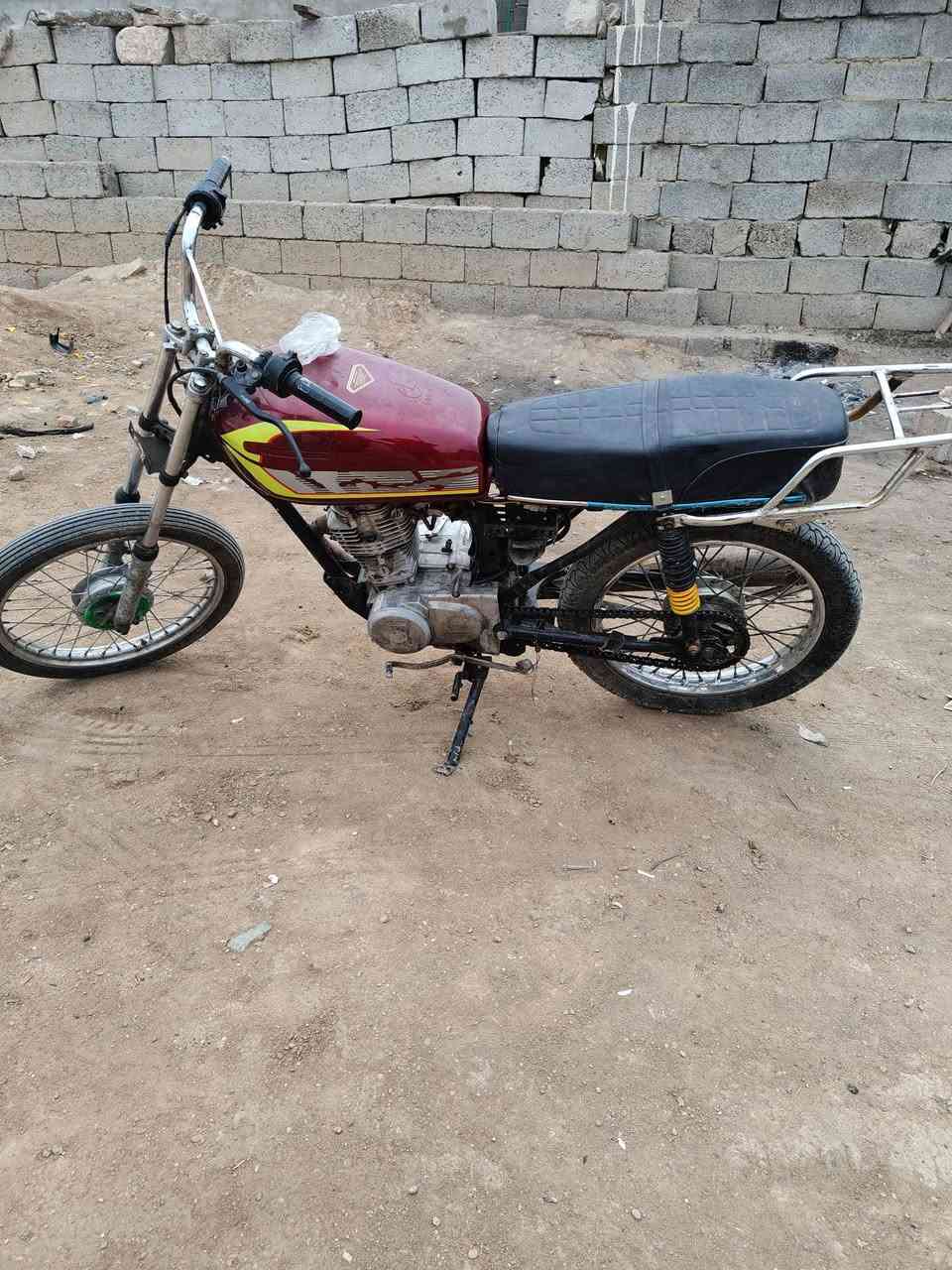 سلام عليكم البيع سعر 175 ويبه مجال قليل بكاني بغداد تقاطع نهروان ***********
