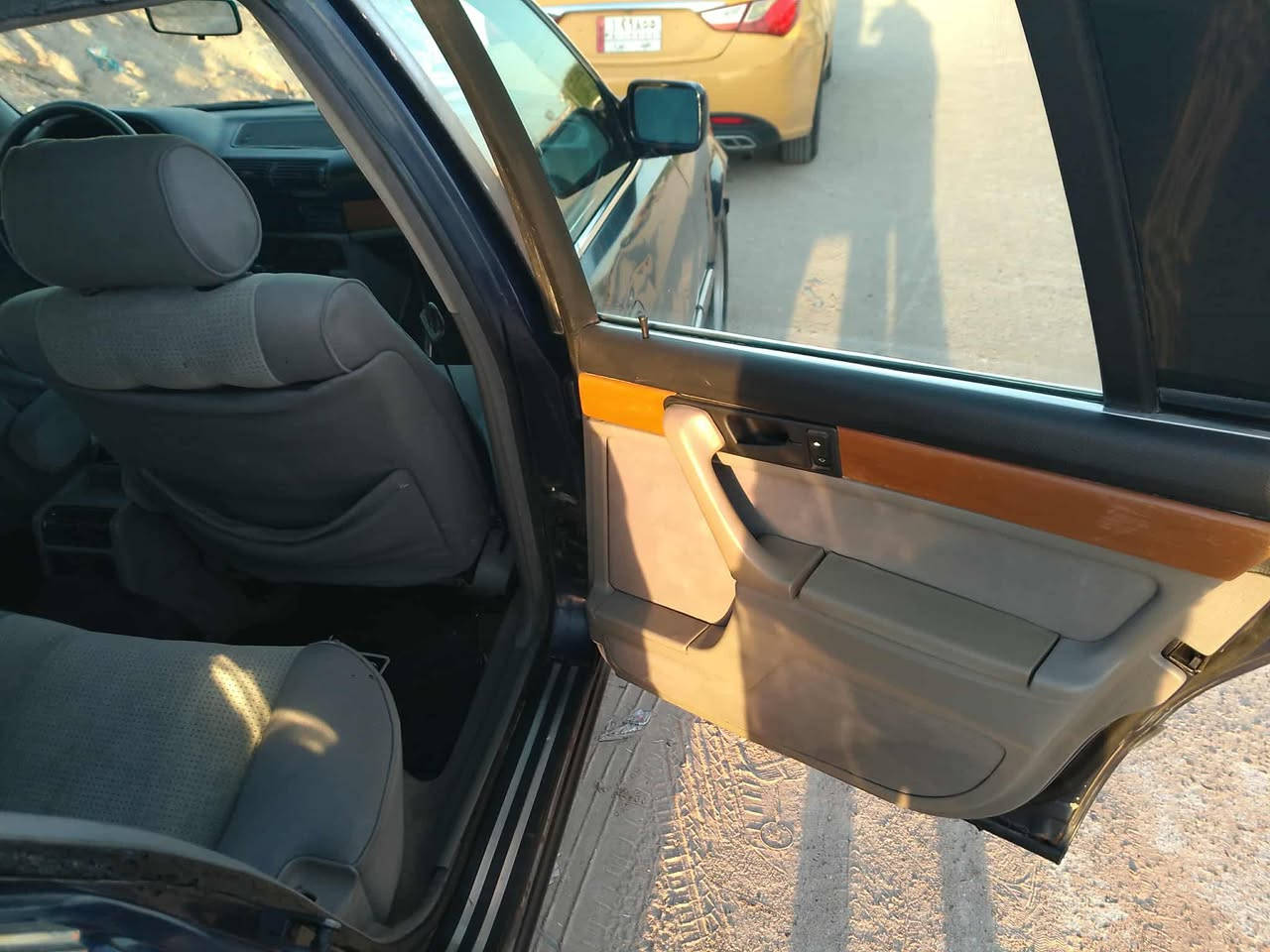 السعر 40قفل قفل قفل لتعاملني ولا من تجي تعاملني او مراوس ب بي ام 525
مكاني بغداد 
للبيع ٧٣٥ 
مكفوله من الضربه والصبغ 
بديها جارد شي بسيط 
كير محرك تبريد كهربائيات تخم تاير كله شرط 
رقم بغداد دولي باسم صديقي تحويل مباشر 
سنويه لل ٢٠٣٠ 
هزه لل ٢٦ 
كشنات كهرباء مخمل رصاصي شغاله 
بطاين جدد دشبول امامي جديد 
كير اوتو 
***********
