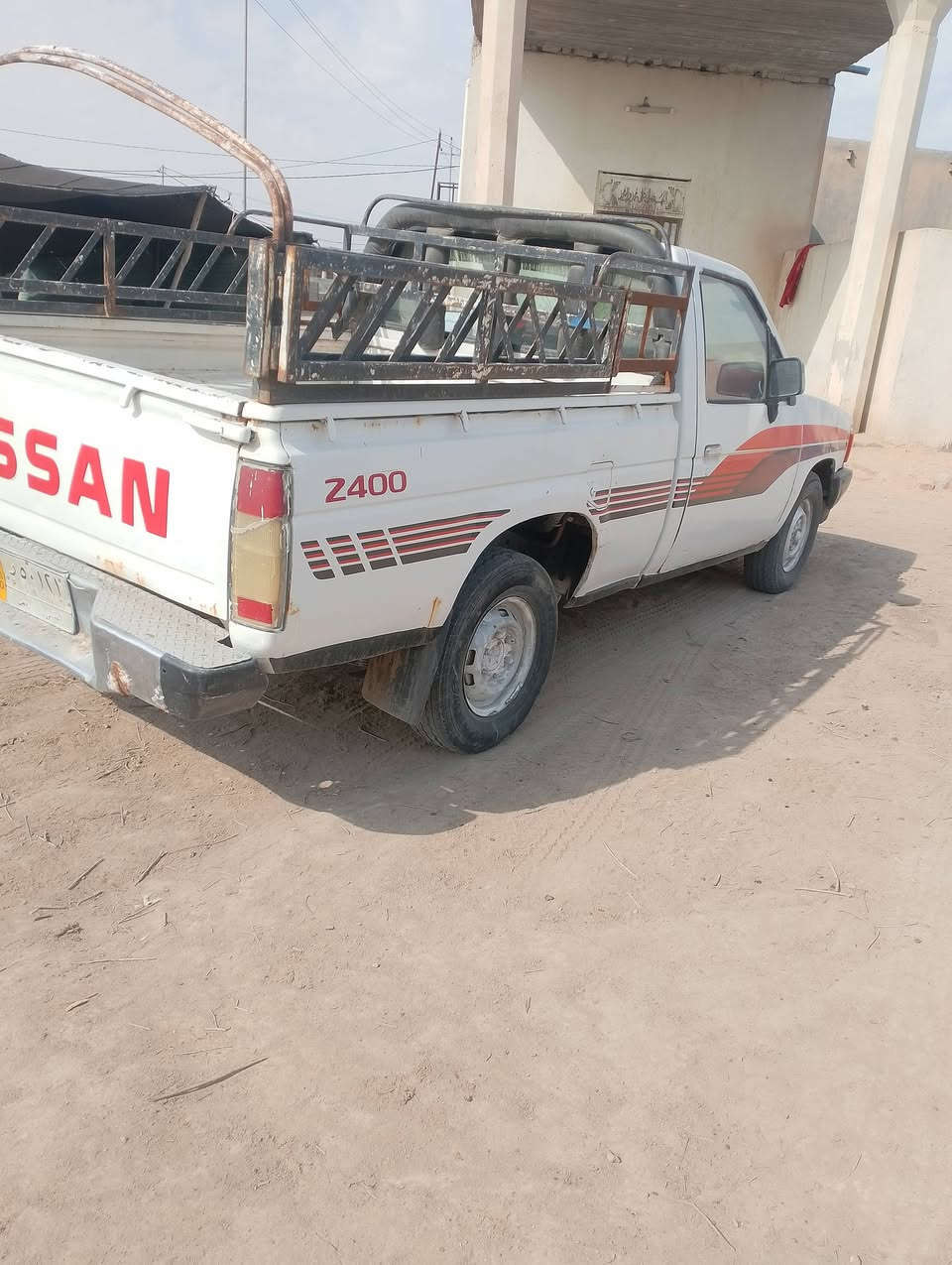 سلام عليكم بيكم موديل 90 مكفول شاصي و كير وكشر كدام عينك مكينه بيها خيط عنوان ناصريه  علوه المخضر *********** سعره 25بيه مجال
