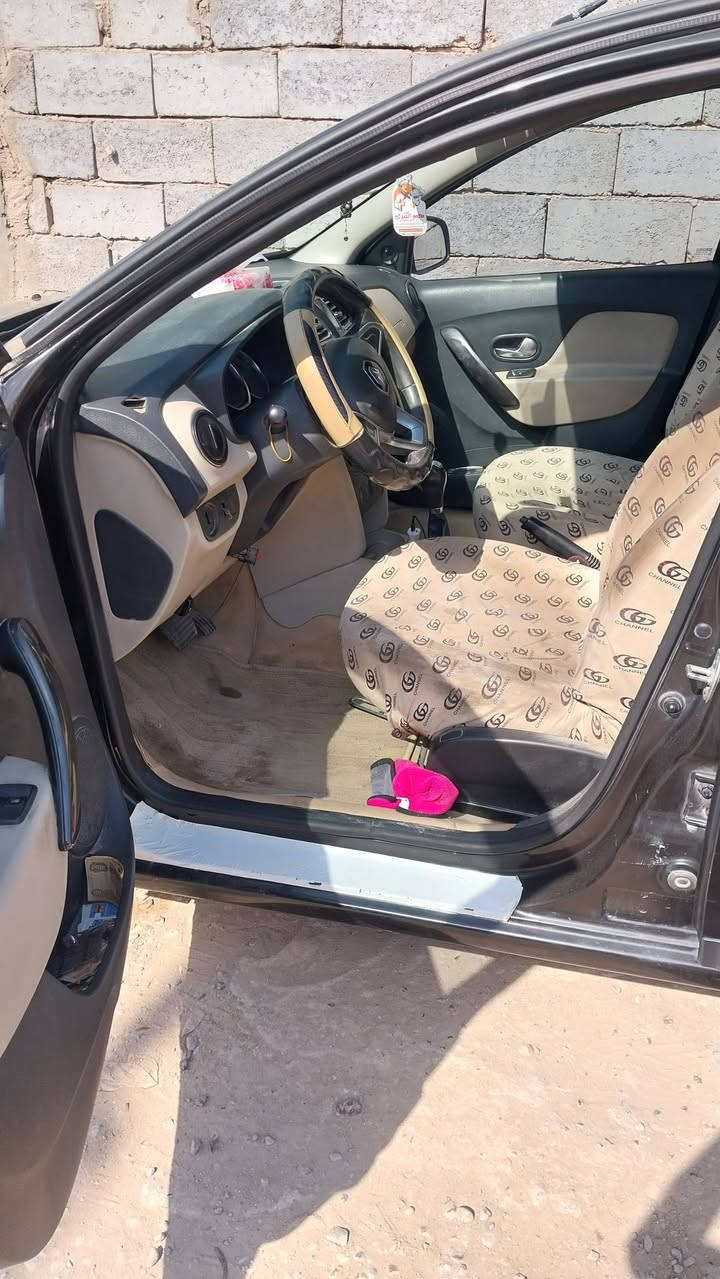 السلام عليكم رينو سمبل لبيع الموديل 2020 السعر ٨٠ بيهة مجال بسيط الاستفسار الاتصال الرقم  *********** بي واتساب المكان النجف
