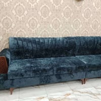 ديوان 9 مقعد • عراقي الصنع • خشب بلوك ثقيل