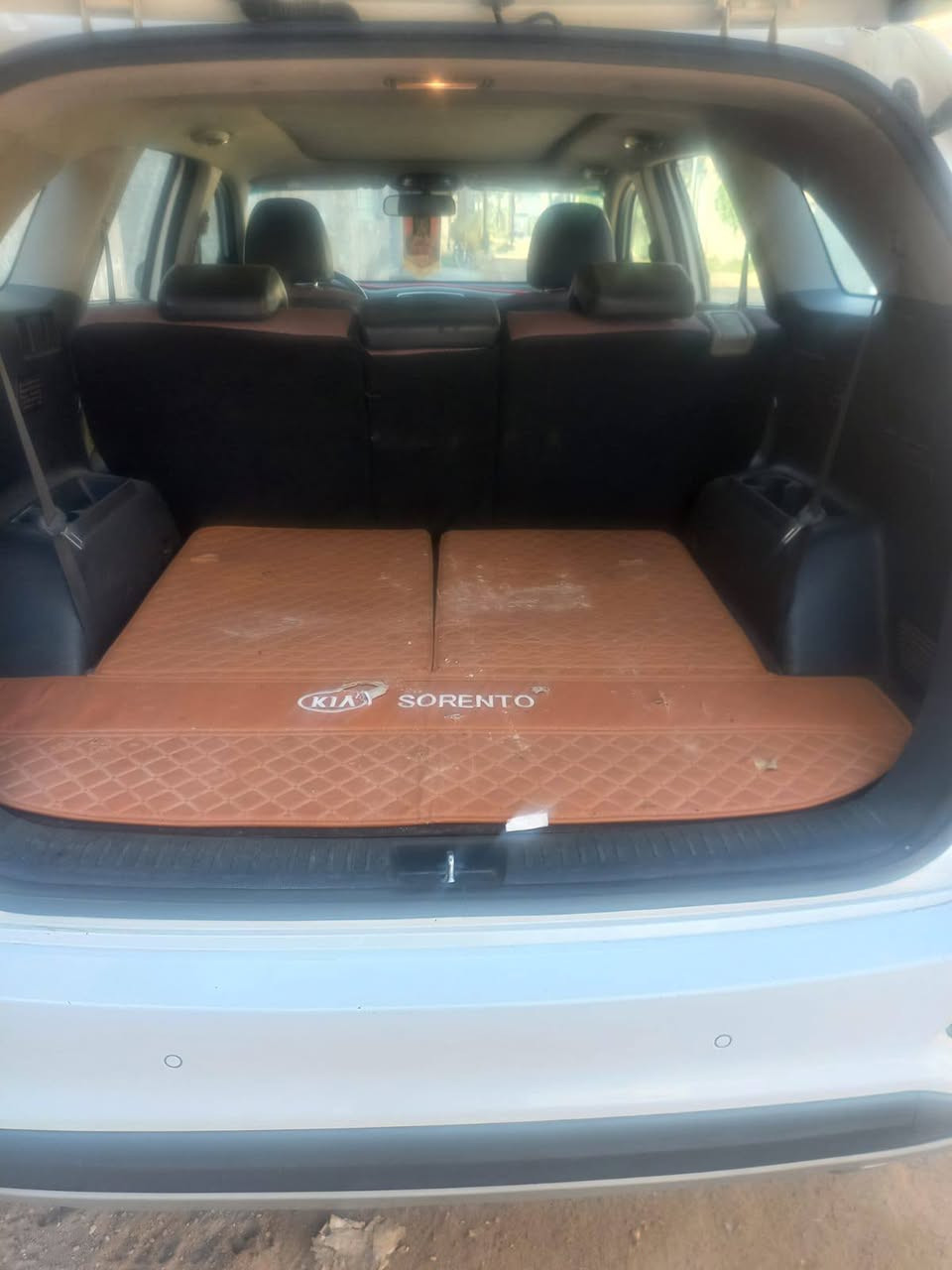 سورنتو 2020 فول واحد على واحد مكفوله من الدعاميه للدعاميه رقم بغداد بأنوراما بصمه جنطه والكهرباء جديده احلى من الصور للاستفسار***********
***********
مكان السياره كربلاء
