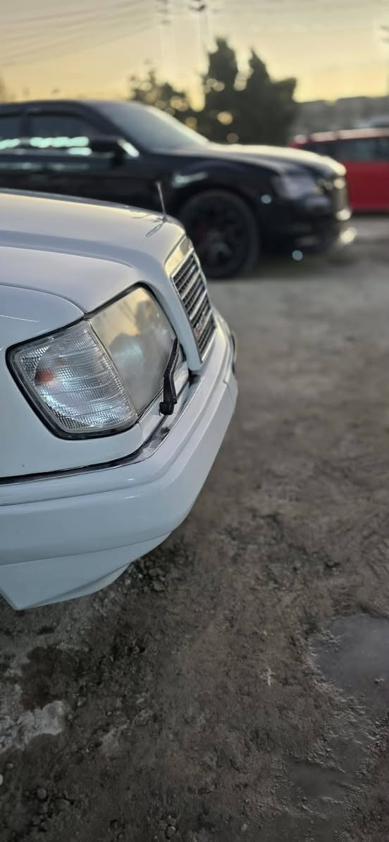 جاهزه من كولشي تحويل ثاني يوم موديل 92 نظافه شوفت عينك جاهزه.السعر 85.وبيه مجال ***********.محرك بلاد
