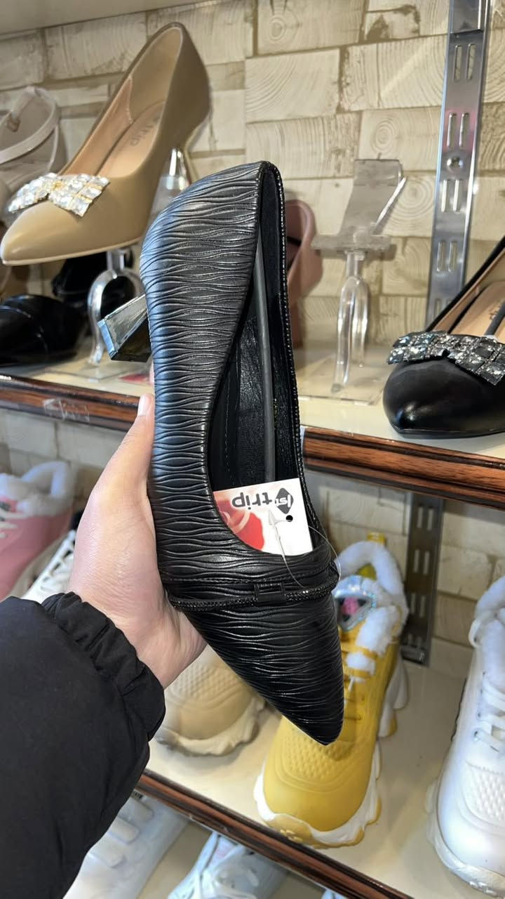 عرض خاصصص❤️‍🔥❤️‍🔥

قطع اخيرة ، حذاء كعب باكثر من موديل✨

السعر السابق 15 الف السعر الحالي 7 الف فقطط🫰🏼😍


**إذا كنت صاحب هذا الإعلان وتريد حذفه لأي سبب، رجاءا أرسل رسالة إلى الدعم الفني**