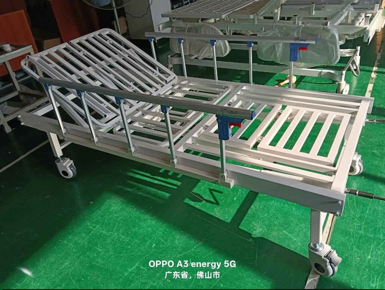 سرير سبع حركات يدوي جديد استخدام شهرين أبو الحمام ودوشك ويا اخذته 500 رايدته ب350وبي مجال للشراي موجدين للرد بالتعليقات


**إذا كنت صاحب هذا الإعلان وتريد حذفه لأي سبب، رجاءا أرسل رسالة إلى الدعم الفني**