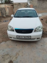 للبيع سياره اوبترا موديل ٢٠٠٥ كير عادي شرط التحويل المباشر السعر ٦٠ ور...