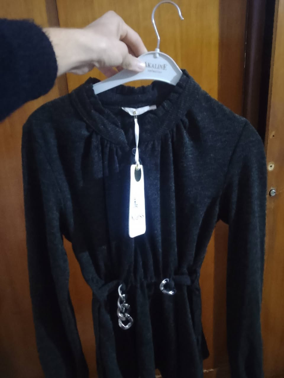 سلام عليكم
عدي ملابس اطفال جديده 

لبيع تصفيه محل 
كل موديل ويا الوانه
سعرهن بلاش
ستفسار بي وتساب ‏‪***********‬‏
