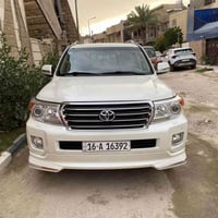 لاندكروز • ٢٠١٢ • ٢٣٥ ألف