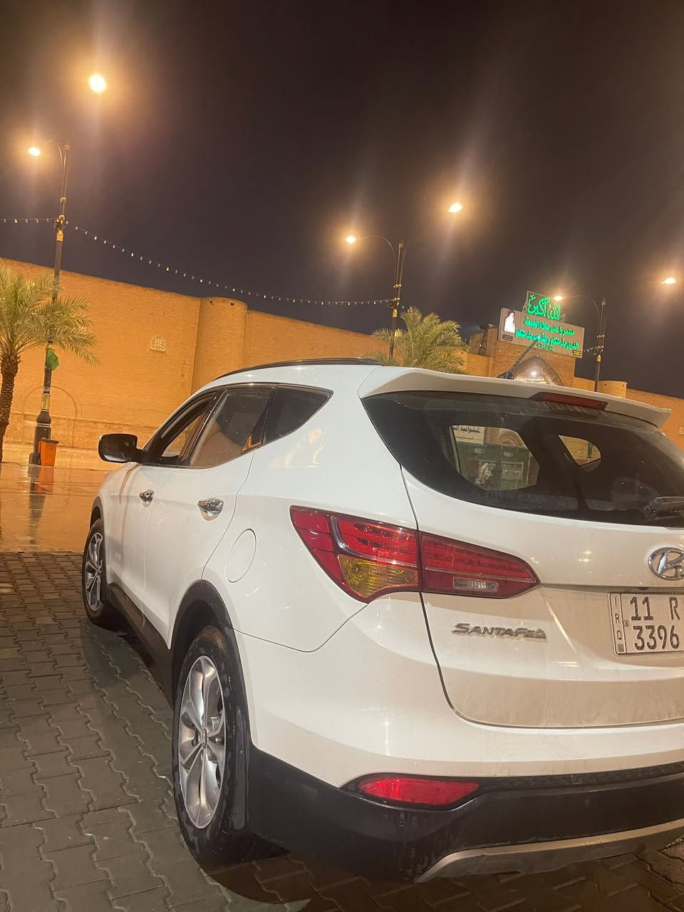 السلام عليكم
للبيع سنتافي ٢٠١٣ مضلع 

فول مواصفات 

بنوراما مكينه ٦ سلندر 

رقم بغداد مميز بسمي 

بيها ٣ قطع صبغ فقد بدون داخل جاملغات اماميه ثنين وباب 
ماشيه ١٦٠ 
عارضها ١٦٠ وبيها مجال 
للاستفسار : ***********
