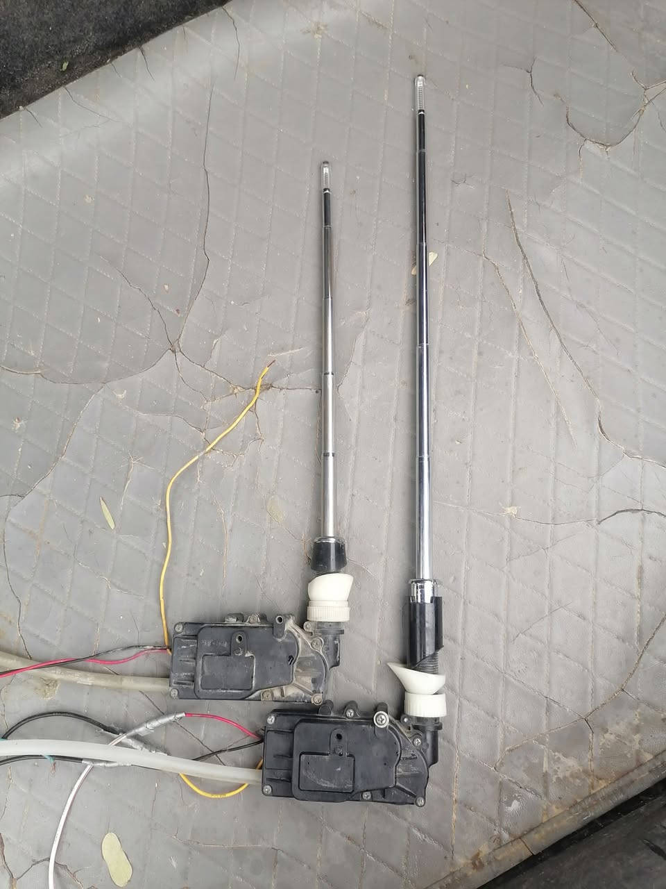 زوج أرايل ملكه للبيع خلفي ولا أمامي السعر 160وبيهن مجال مكاني نجف كوفه ناحيه العباسيه


**إذا كنت صاحب هذا الإعلان وتريد حذفه لأي سبب، رجاءا أرسل رسالة إلى الدعم الفني**