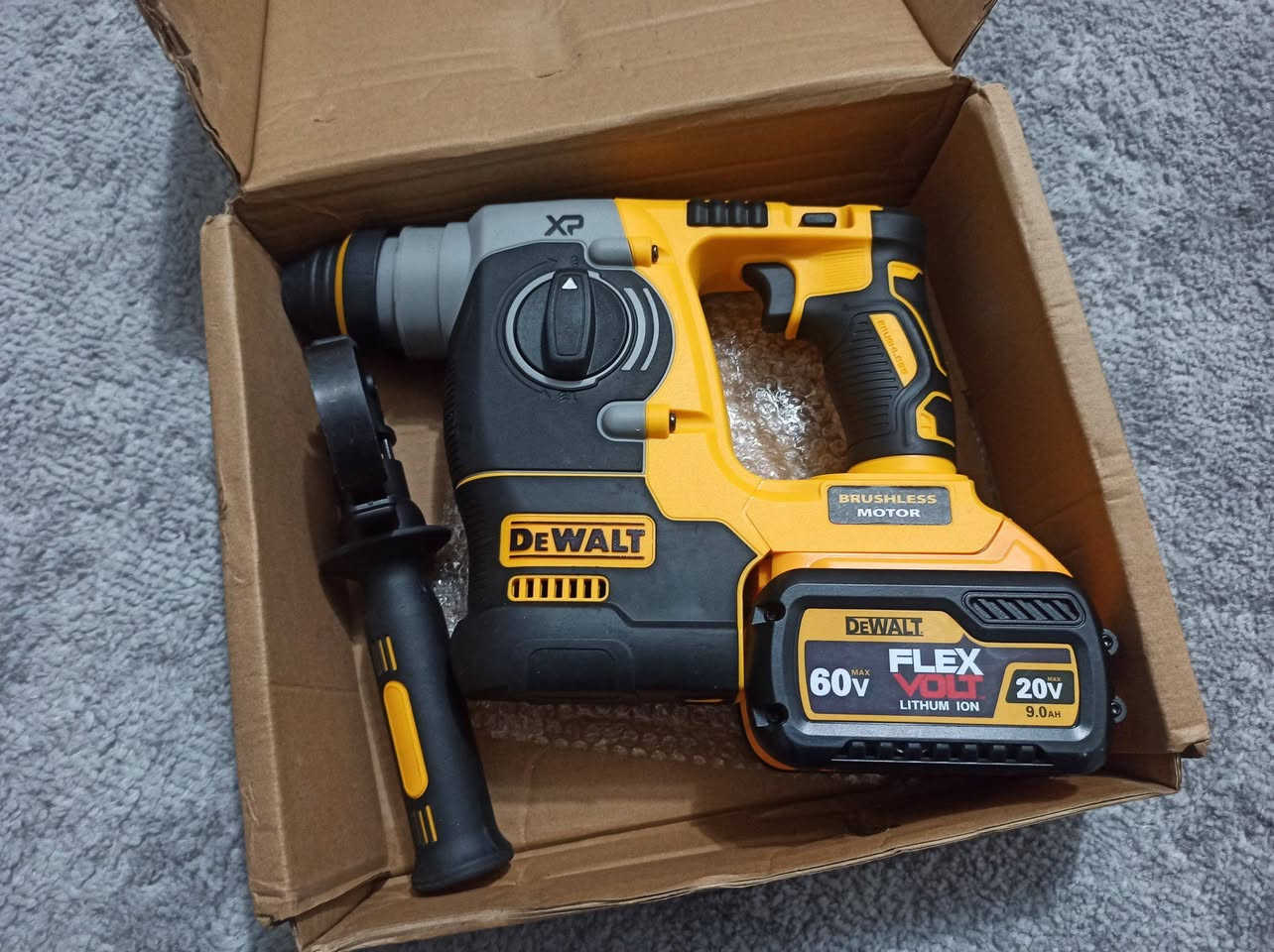 دریل همر دوالت مال بالة جدید مع بطاریة 150 الف


**إذا كنت صاحب هذا الإعلان وتريد حذفه لأي سبب، رجاءا أرسل رسالة إلى الدعم الفني**