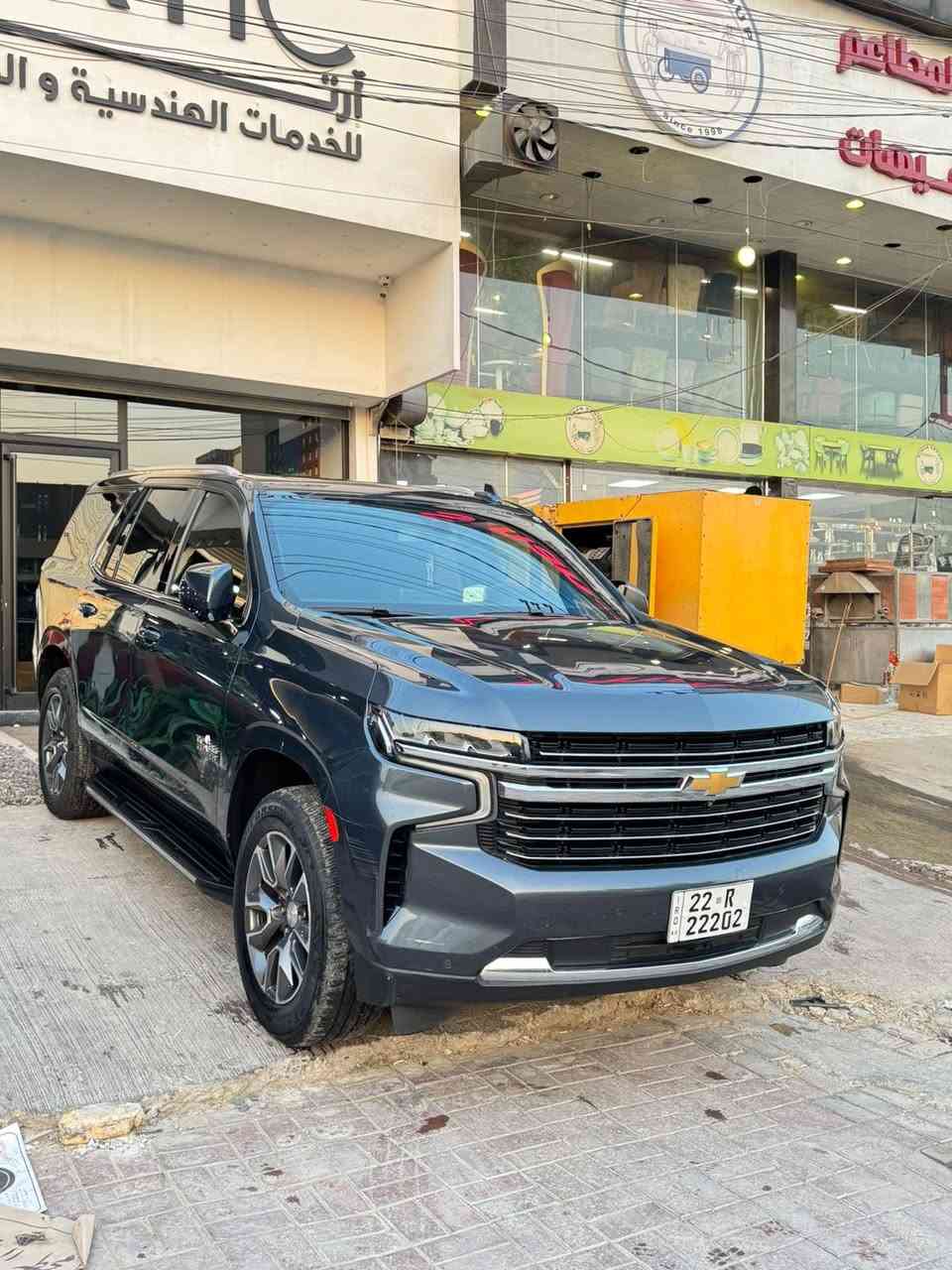 تاهو موديل 2021 فئه ال تي الفول مواصفات بانوراما وكرسي منفصل و4 كامرات وتبريد كراسي وجلد وحساسات ورادارات وثلاجه وشاشه كبيره وصندوك كهرباء وكراسي خلفي كهرباء وبعد بيهة هواي مواصفات مال تاهو الفول السياره وارد امريكي حادثهة جاملغ خلفي وباب خلفي بدون ايرباك بدون دواخل ماشيه 100 الف سياره جديدا ومو ناقصهة اي شي جاهزه مكينه بلاديه مو مفتوحه وسعرهة 38500$ وبيهة مجال بسيط مكانهة بغداد العامريه او المنصور  ***********
