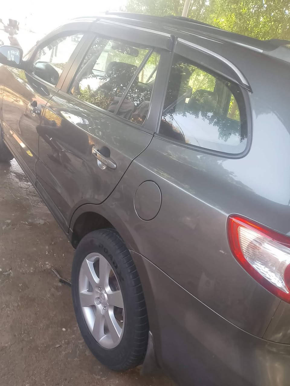 سلام عليكم سنتافيه موديل 8 خليجي فول موصفات عده لبصمه كامله سياره من كلشي كير محرك كله كفاله صدر امامي خلفي تبريد 3 قطع كامله من كلشي سعر 120 مكان سياره بغداد ثعالبه وره صيطره الشعب رقم تلفون ***********
