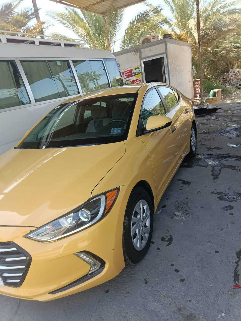 بيع مستعجل مكان سماوه بيه بنيد وجاملغ بدون عابر نص فول حداديه جديده تخم تاير سنويه ٣١ بسمي شخصين كير محرك شرط سياره كلش نضيفه سعر ١١٢ وبيه مجال بصيط ***********
