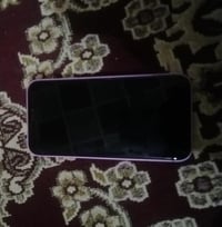 آيفون ١١ • ١٢٨ • ظهر مكسور