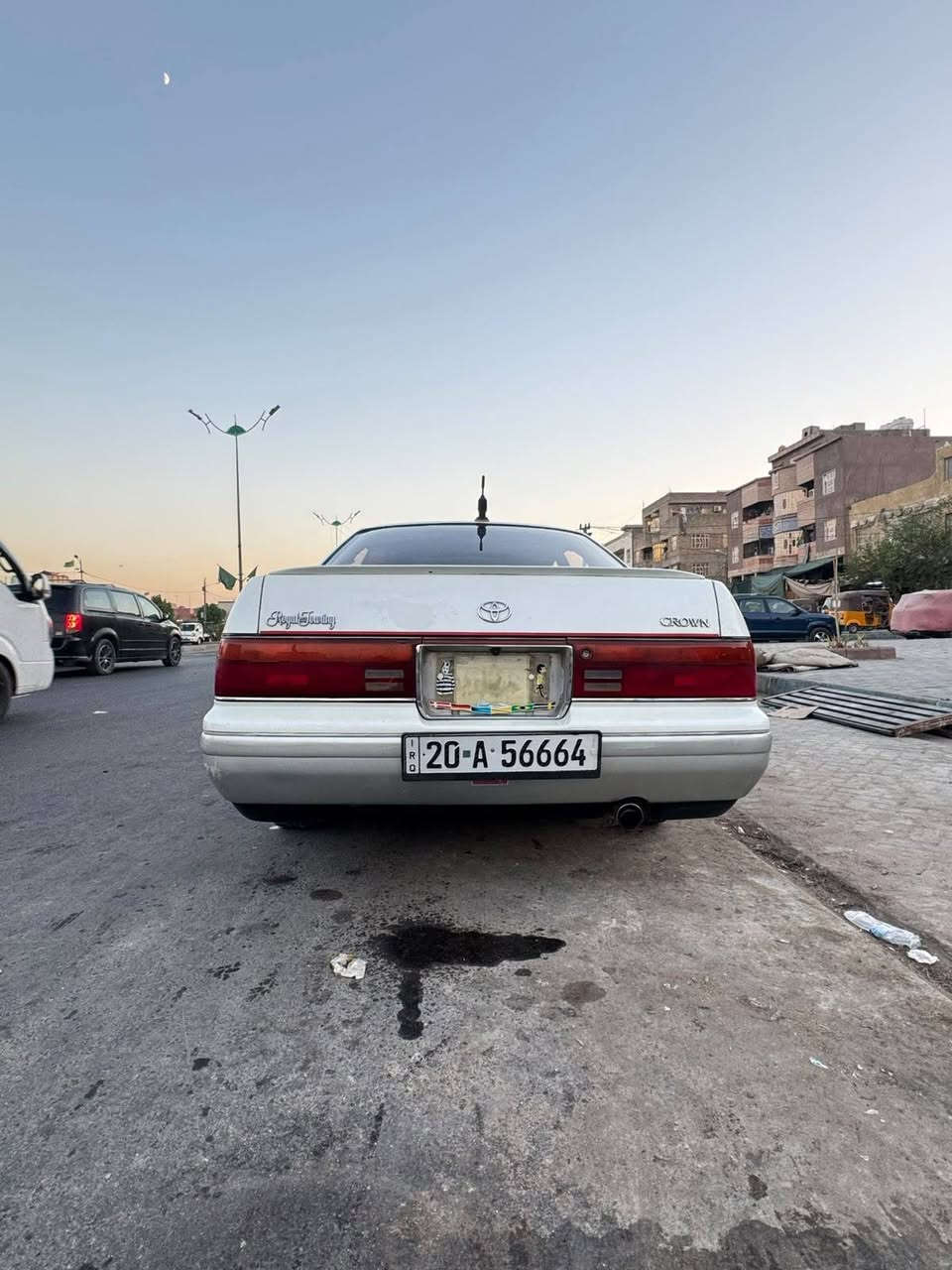 سلام عليكم بطه مديل ١٩٩٥ منفصل 
سياره جاهزه وجديد مكينه كير تبريد جديد 
تخم تاير غرفتها جديده تراي وين متريد 
سياره بسمي تحويل مباشر مكفولة كص نقل جثه مكفولة من عيب شرعي سياره مال بيت جاني بل عافيه لصير من نصيبه 
عنوانه بغداد مدينه الصدر ***********
