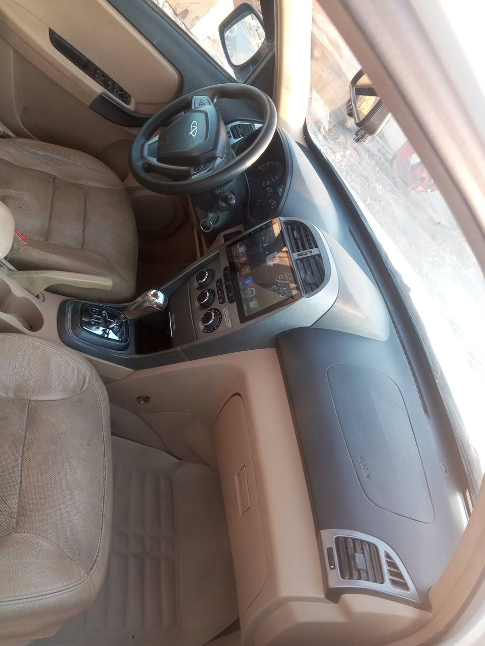 السلام عليكم تيكو للبيع موديل 2013 سياره بيه ثلاث قطع صبغ جاملغ باب وجاملغ الامامي كير كهربائي مكان السياره النجف الاشرف سعر 44 وبيه مجال ***********
