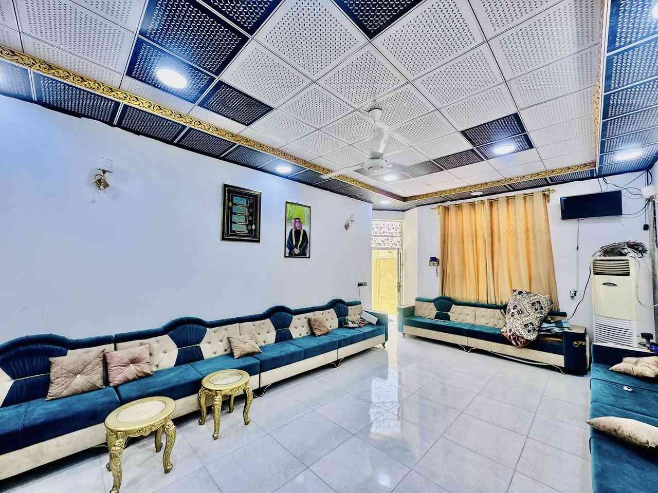 دار للبيع (مبادرة + نقد)
📍 النجف / مجمع بيتي
🏠 200م طابق واحد – طابو صرف

• غرفتين
• صالة
• مطبخ
• استقبال
• حمامين
• مكشوفة 2

💰 110 مليون
⚠️ مراوس فقط للبراكية نصر
استفسار 
***********
