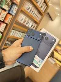 17برو ماكس  esim النضافة 100‎%‎ بطاريه 100  العنوان بغداد -صليخ 600-شا...