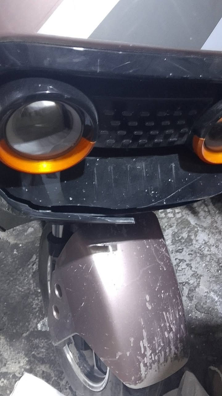 سلام عليكم رجعتلكم وبقوه طبعا هاي الدراجه واحد عراق ليش اني اكللكم الدراجه تمشيك 70km وبيه عقل رياضي ابو ال150الف تمشي 95حقيقي بسس بيه شويه عوائق من گدام عندك مكسوره شويه ومشخطه بس ولله هيه صارلي من ماخذها تقريبا شهر وربع ماشيه 2000kmملفها 2400 وبيه 6بطاريات كباررر طبعا الحچي الي جاي احجي كله حقيقي مو نفس ذولاك الناس (شقه)والدراجه سعره 750 الاستفسار وحياكم الخاص مفتوخ وهاذ رقمي ***********
