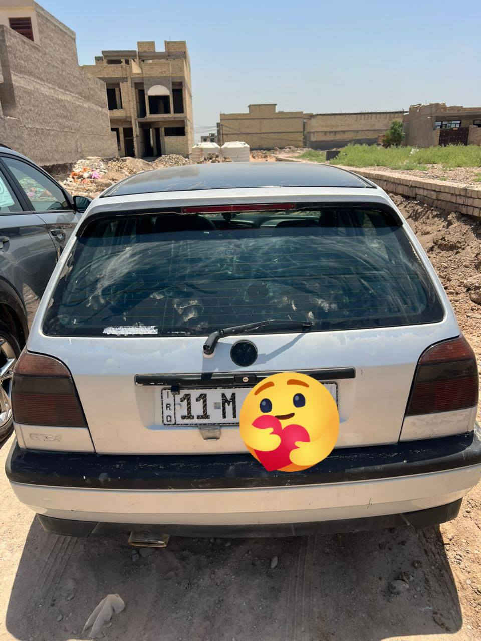 السلام عليكم كولف ١٩٩٥ سكيورتي  محرك ٢٠٠٠ كيراوتو اربع نمر  بيهه نقص روله وهاف بالثاني رقم بغداد سعر ٣٥ بيهه مجال  ***********
