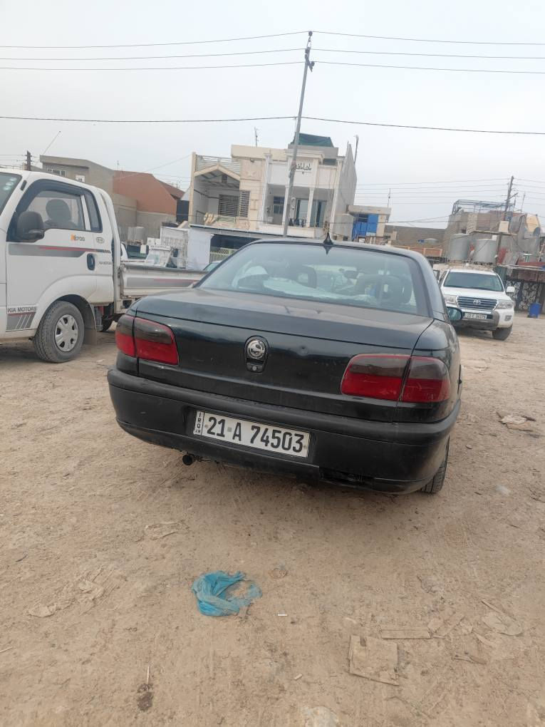 اوپل گامێش یاخود پشیلە مۆدیل 1995 سوبغ عام بۆ جوانی گێر و مەکینە بەێ عەیبە تەبریدە هەموو گیانی بەشەرتە ماڵی دۆستە سەنەوی 29 نوێیە بەناو خۆمانەوەیە بەشەرتی تەحویل و وەکالە 
سعر.... 43 تۆزێک مەجالی برایانە هەولێر 
ژ.م *********** أربيل, العراق
