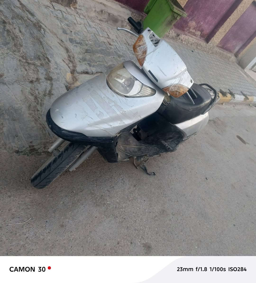 سلام عليكم دراجه بيه خيط بخار  من تحمه تكطع سلف شغال عوزه هندر ينزل من سعره 175 وبيه مجال
‏‪***********‬‏
سلام عليكم دراجه بيه خيط بخار  من تحمه تكطع سلف شغال عوزه هندر ينزل من سعره 175 وبيه مجال
