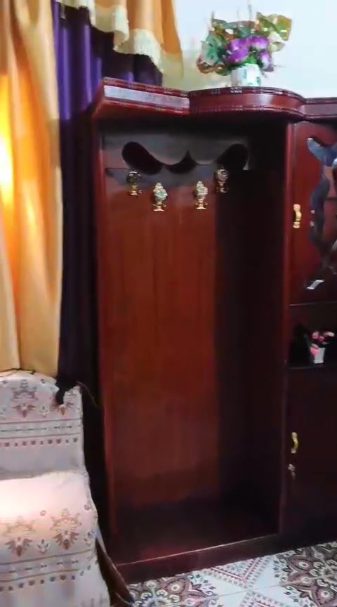 غرفة نوم حطاطه صاج تكمه شغل درجه اولى السعر 700 وبي مجال لشراي العنوان رمادي الجزيرة للإستفسار الاتصال على الرقم ***********
