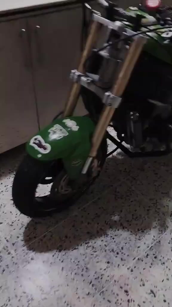 سلام عليكم حبايبي كاوسكي موديل الفين و4كفاله عامه كير مكينه اوراق كامله الدراجه خير من الله عليه تزويد كلش هواي شراي يجي خاص  او يتصل واني بخدمته***********
