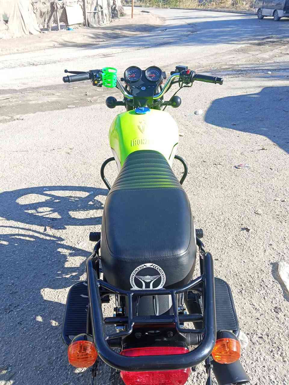 السلام عليكم عندي دراجه دايون نفخ البيع اوراق سكنر الدراجه ماصارلي شهر طلعته من الوكيل موديل 25 وبعده عل سحك الشراي يتصل عله هاذه الرقم ‏‪0771 054 7232‬‏
