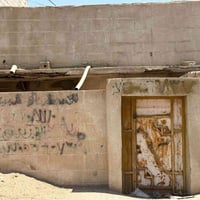 القبله حي الشهداء • ١٠٥م • تعبان