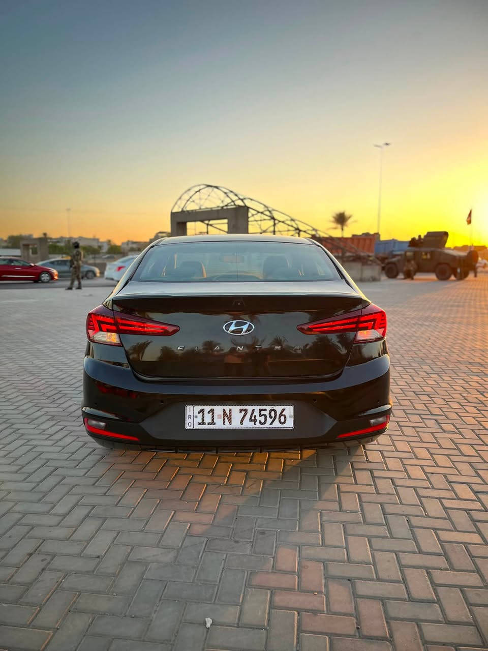السلام عليكم النترا 2019 رقم بغداد بأسمي الجديد عارضه 103$ بيها مجال بسيط مكينه حجم 2000 دوش كير مرغوب AT السياره جديده جاهزه ما بيه كل نقص تبريد ثلج ❄️ حداديه جديده تخم تاير جديد لايت زنون سياره جاهزه وجديده حادث السياره خلفي موضح بالصور البجم كبس بدون ايرباك + باب خلفي كلير باقي سياره كفاله جاهزه وجديده وما بيه كل نقص / مواصفات شاشه كبيره/كار بلي / حساسات خلفيه / كاميرا دواره/ فول تحكمات استيرن/ 3انظمه قياده / وباقي مواصفات معروفه مكان السياره بغداد شارع فلسطين رقم هاتف :*********** الخاص مغلق 🔏
