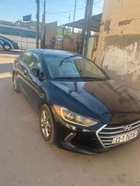 النترا 2017  بغداد بأسمي السياره فول  بصمه  فتحه  كشن جلد وتدفئه شاشه ...