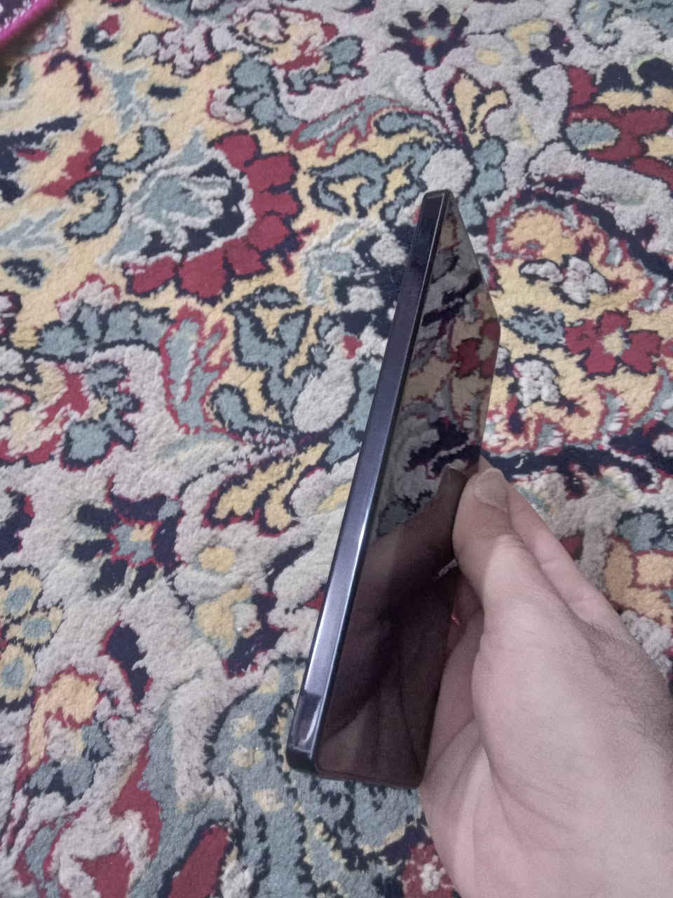 السلام عليكم
تكنو كامون 30 برو 5G 
مثل ما موضح عدكم كامل ملحقات الكارتونة مالتة ووصل الشراء 
نظافة الجهاز كدامكم كلش نظيف ولا شخط بي 💯 
ذاكرة 256 والعشوائية 12 يشغل 90 فريم بالببجي 
تردد الشاشة 144HZ 
كامراتة تخبل ويصورن فيديو على دقة 4k 60 فريم امامية وخلفية 
للمراوس فقط حسب القناعة شعندك نزل  مكاني بغداد الحرية 
رقمي واتساب *********** ومتواجد خاص هم
