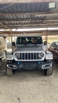 رانجلر صحارى • ٢٠٢٤ • هايبرد