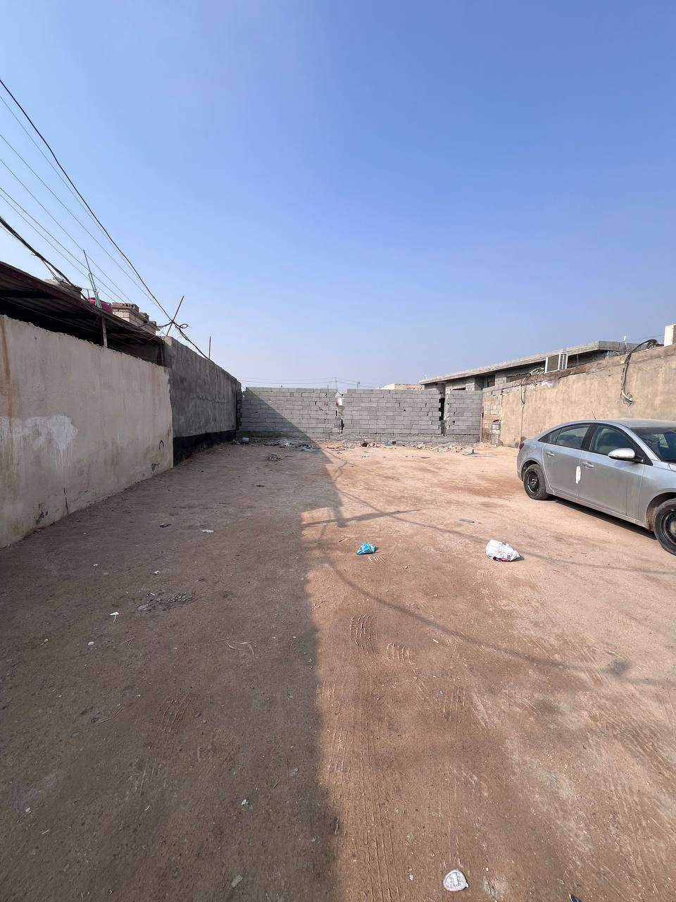 هيج عرض وبهذا الرخص ماتحصل
قطعة أرض #للبيع 
طابو صرف زراعي عراقي نموذج 25
#المساحة :: 200م / مدفونة محدولة جاهزة للبناء 
على شارع #تبليط 8م ماء كهرباء مدارس سناتر 
تبعد عن طريق الوسطي 80م 
#السعر :: 33 مليون قابل للتفاوض
#للأستفسار :: متوفر واتساب فقط 
***********
