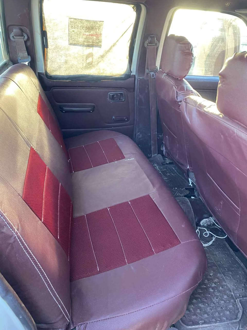 السلام عليكم نيسان 2008 بسمي رقم انكليزي جديد محرك مامفتوح بيه تبخير شاصي اكسن كير وحداديه على شرط دوشمه بريك سايد بريك كهربائيات كله شغاله تخم تاير سياره مصلحه قماره بيه صبغ اثر خياس وشبر  بطرف البدي وشوف عينك افضل مكان سياره بل سماوه  ترهم مراوس بكريت 15 وفوك بيع مستعجل سعر 83 اتصل ***********
