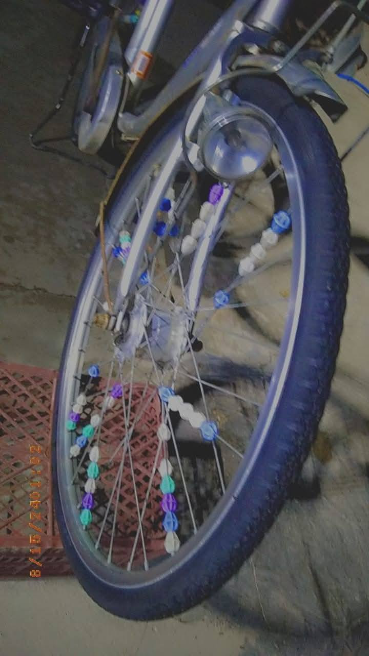 السلام عليكم ورحمة الله
بايسكلات للبيع 
ودراجه شحن 
بايسكل احمر فول مواصفات كير 
بريك فول حجمه 26 مديل 2021//سعر 40وبي مجال
ياباني 
ــــــــــــــــــــــــــــــــــــــــــــــــــــــــــــــــ
بايسكل رصاصي فول مواصفات احسن من الاحمر شوي 
بربك فول ياباني حجمه 24مديل هم2021//55وبي مجال 
ـــــــــــــــــــــــــــــــــــــــــــــــــــــــــــــــــــــــ
دراجة شحن فول شاشه سرعه 50
بس الإشارة مسكور اتنين 2
فوللل مديل 2023او 24
حجمه 20ماادري 22
بريك بس لكدام ماكو 
سعر 275الف وبي مجال بسيط 
عنوان /بغداد ابو غريب الحمدانيه ثانيه قرب محطه الكهرباء
اتصل واتساب /***********
