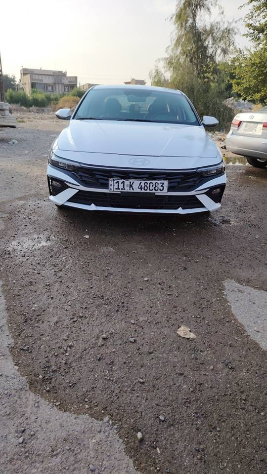 السلام عليكم 🧿 

هونداي النترا 2024 هايبرد (بانزين)

لمتد فول واحد على واحد 1️⃣ 

مواصفات السياره:

دخول ذكي 

فتحه سلايد 

اناره ترحيبيه في قبضات الابواب 

صندوق ذكي 

رادارات 360

نظام محافظه على المسار 

قياده ذاتيه

شحن واير ليست

حساس خلفي

اضائه اماميه 3عدسات 

بك لايت لد 

داخل جلد

وضعيات مقاعد ميموري لمقعد السائق

 تدفئه المقاعد 

اضائه دشبول متغيره 

تبريد شاشه مناخين منفصلين

شاشه متصل كبيره 

شاشه عدادات دجتل 

نضام الصوتي شركه Boss

اوتو هولد 

هاند بريك بصمه 

وضعيات قياده(نورمل سبورت سمارت)
تخم تاير جديد مرقمه جديد رقم بغداد
مكان سيارة بغداد الغزالية 
السياره  صور الحادث مرفقه معه  السعر 175 للاستفسار الاتصال ع *********** بغداد, العراق
