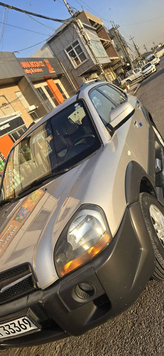 تكسون 2009 
رقم سنوية جديد 
بدون اي ضرر 
اربيل عنكاوة
*********** أربيل, العراق
