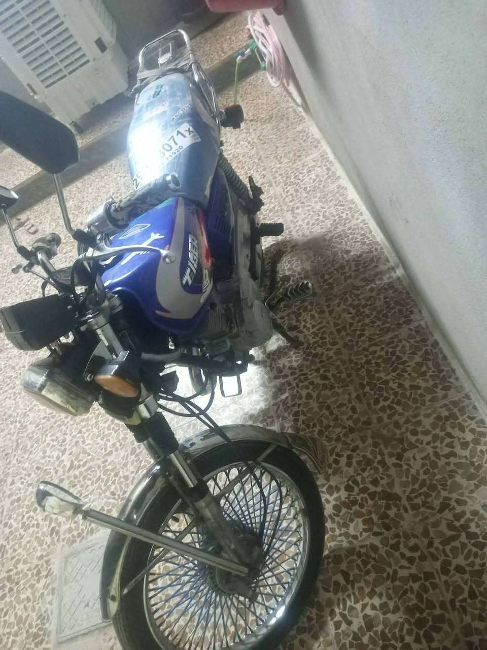 ماطور للبيع سعر 400 الي الستفسار اتصل على هذا الرقم ***********
