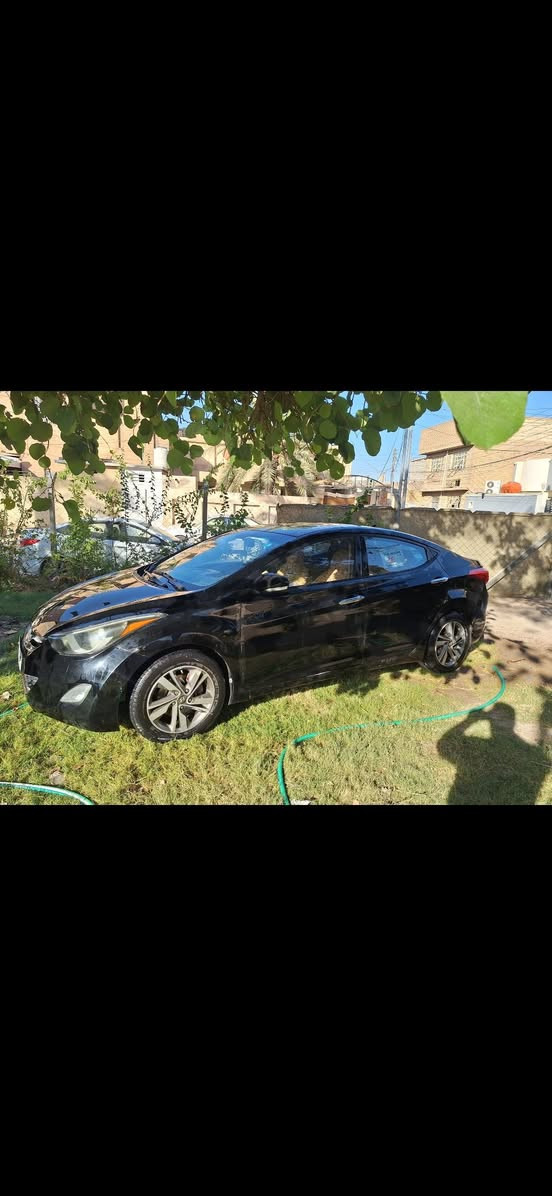 الانتره مديل ٢٠١٢ وارد أمريكي حادث فقط جاملغ أمامي وبيهه رشات صبغ بدون حادث وبيهه جراد بصيط محرك ١٨٠٠ خليجي تبرد ثلج سياره حلوه ونضيفه مادور بنجف سنويه ورقم جدد سعر ٨٠ بيع مستعجل اتصال ***********
