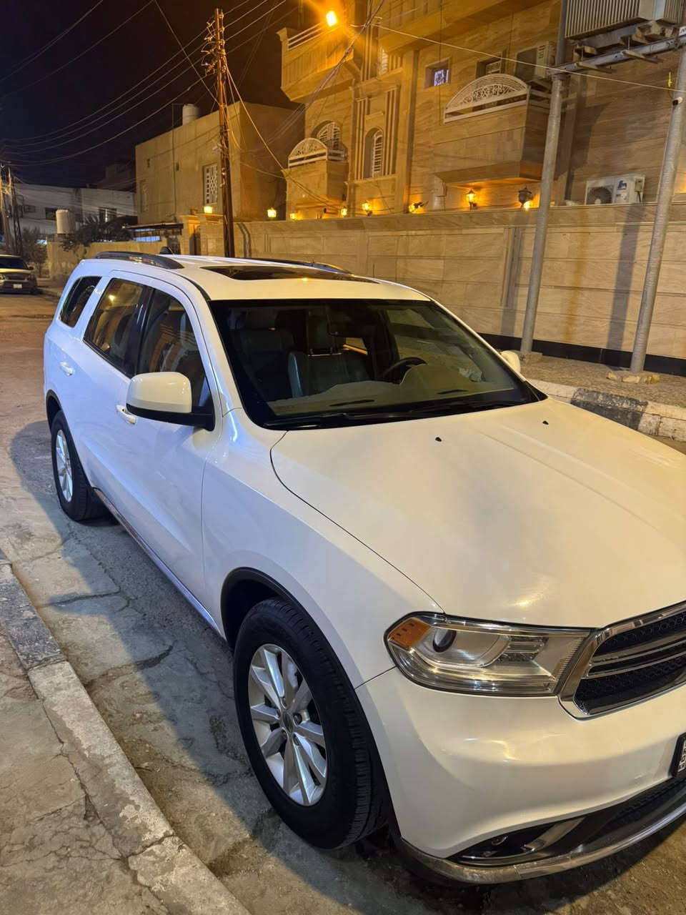 السلام عليكم
دورنكوو 2019خليجي فول موصفات sxt

ماشيه 110الف كيلو حقيقي كفاله عامه من صبغ وضربه وتبديل رقم اربيل دولي انكليزي تخم تاير 

حداديه 100/السياره جاهزه مجهزه الاخير 

الاستخدام شخصي مكان السياره بصره 

الاستفسار:: ***********
