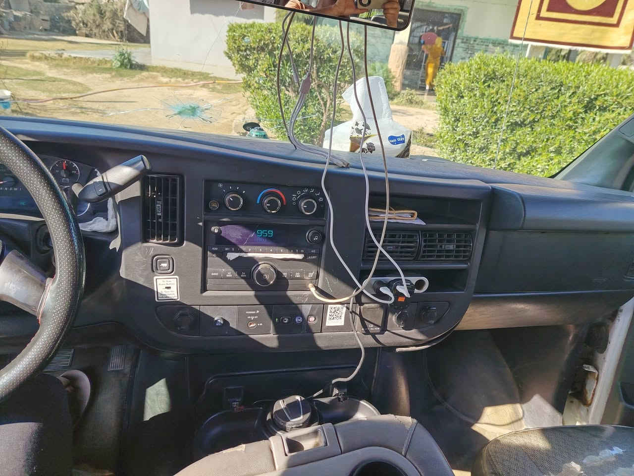 اسلام عليكم سفانه موديل 16 سياره جديدة قطعه وحده بلخلف كير ومحرك جديد صدر جديد التواصل ***********
