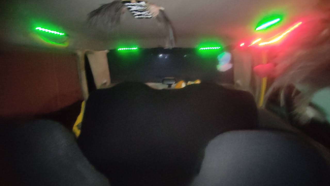 سيبالبيع موديل 2011 تاريخ انتهاء السنويه 2027 كاربون بانزين بيها سيارة كدام العين نضيفه وبل واقع احلئ من الصوورة وطخم تايت جديد وسستن سمعات جديد نشرات داخليه وليت زينون سيارة جاهزة ما نقصها شيء شرط التحويل والوكاله الموصل الجانب الايمن التوصل فقط على الرقم ***********
اني فقط نشر السياره وليسه صحب السيار اتصل عل رقم وفهم من صاحب السياره
