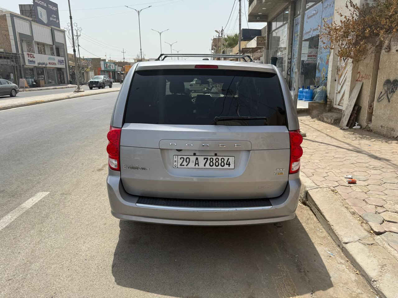 السلام عليكم دوج كرفان 2019 فول مواصفات sxt حادثه جاملغ وبنيد سونار مرفق سياره جاهزه للاخير مكانه كوت السعر 185 وبي مجال قليل للاستفسار الاتصال 
‭***********
