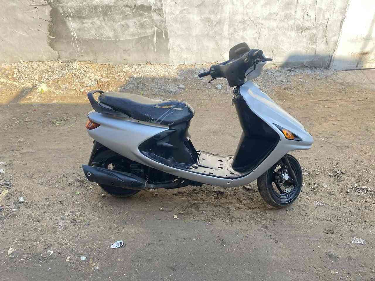 السلام عليكم عاده منشور ببسب وعاد كاذبه دراجه اللبيع فراشه ✔️ فحل كفرات نظيفه جدا كهربائيات كلها شغاله مكينه زينه ناعمه شلعه معدل فول تجي شوف بعينك كابريتر مال حاويه سعر 250مكاني الكفل بابل رقمي ***********
