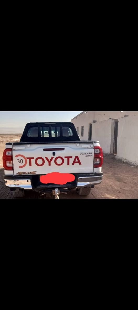 بيك اب تيوتا هليوكس 4×4 موديل 2024 كاز مكينه 2800
ما تنقص كير عادي تبريد قطعتين ماشيه 45 الف قابل للزياده  رقم اربيل 
بيه بارد قليل بصفحه البك ليت الايسر 
السعر 340 وبيه مجال 
العنوان البصره الزبير 
للستفسار أكثر أتصل على الرقم *********** ابو عباس
