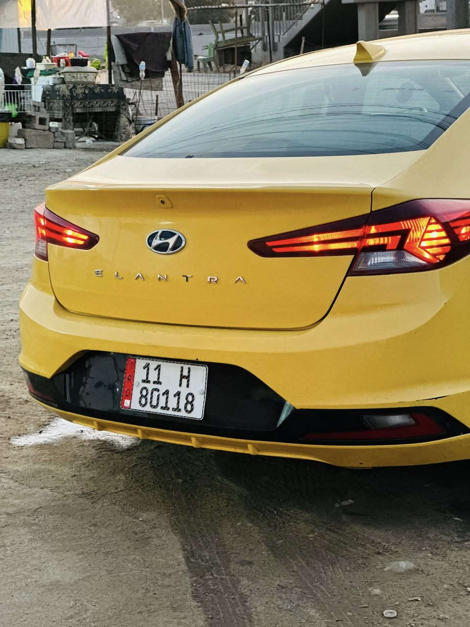 للبيع النتر 2019. فول موصفات فول عله واحد 
بصمه 
فتحه 
جلد 
محرك 2000 دوش 
مكان سياره كربلاء بطوريج 
***********
سعرهً135 وبيه مجال
