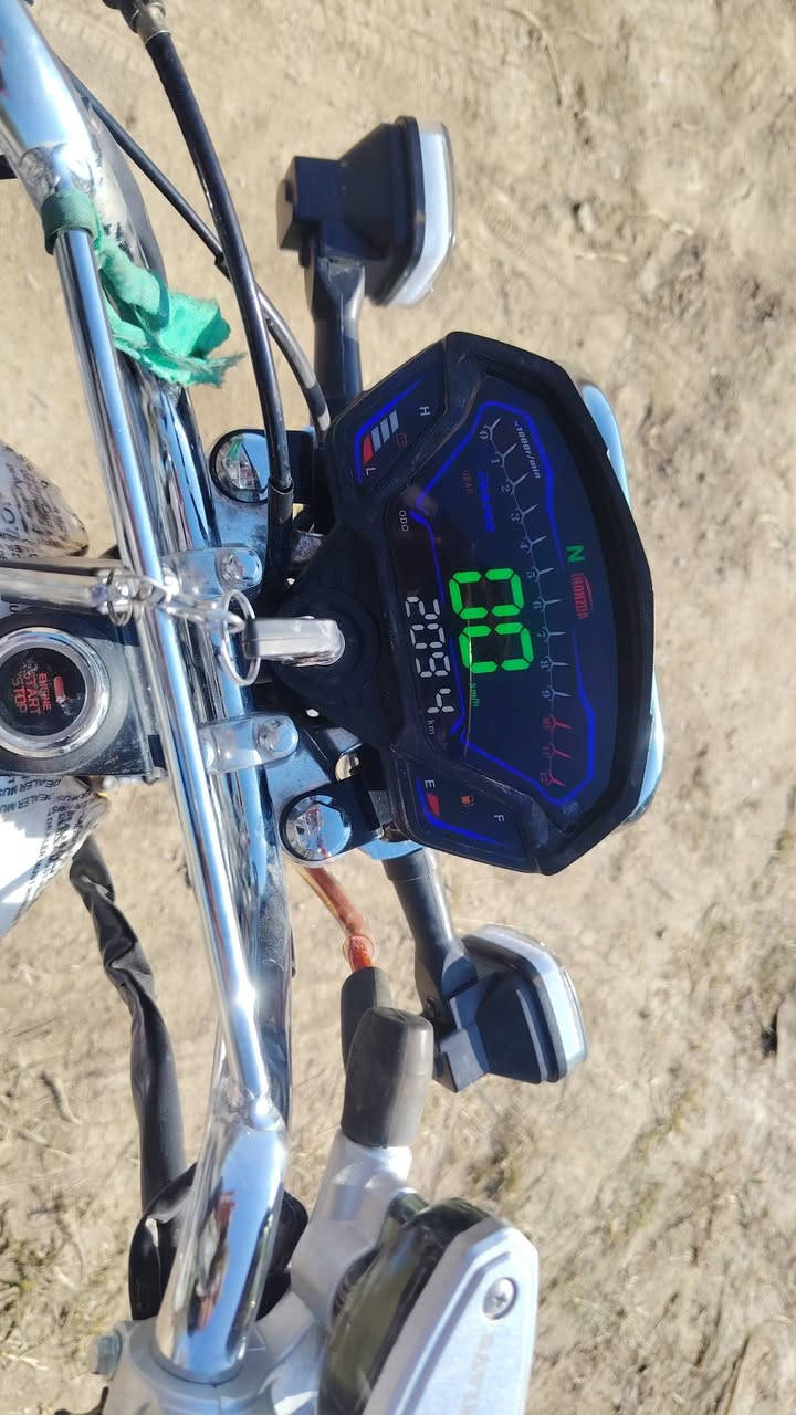 سيفان 2025 صارلي 3اشهر من ماخذه.
***********
